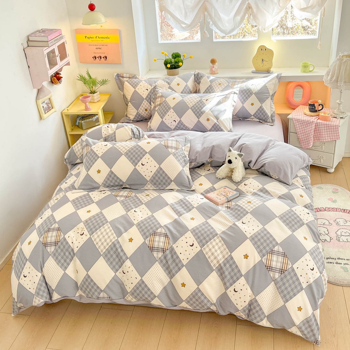 91家纺网 家纺一手货源 找家纺 涵宸家纺 2026新款全棉印花小清新四件套 日月行-灰