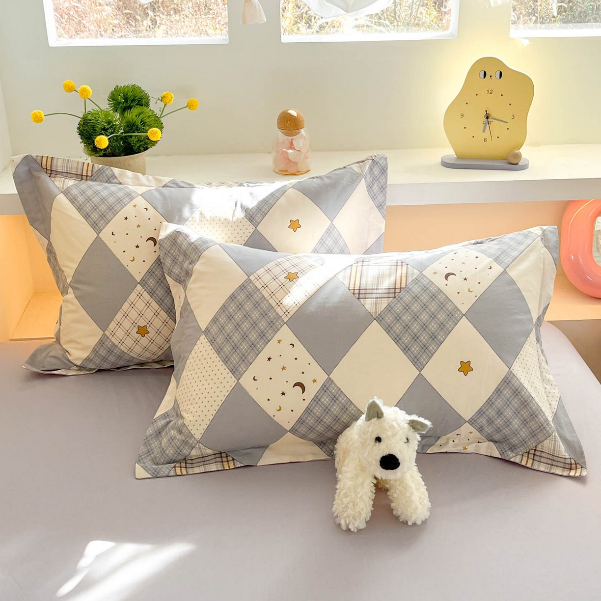 91家纺网 家纺一手货源 找家纺 涵宸家纺 2026新款全棉印花小清新四件套 日月行-灰