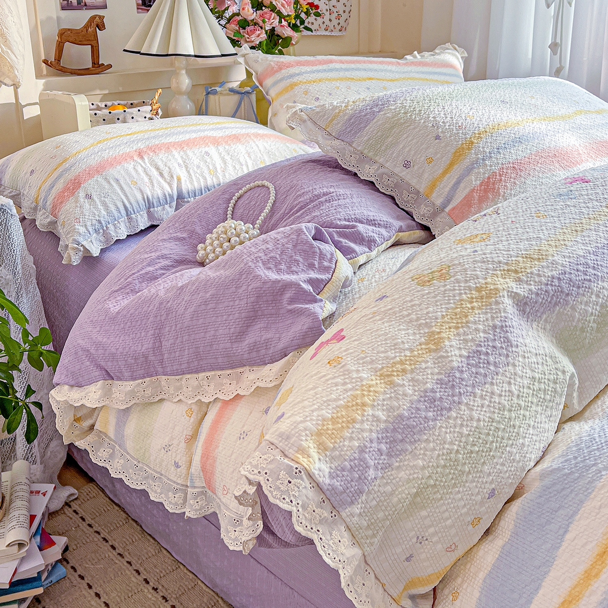 91家纺网 家纺一手货源 找家纺 一比一家纺 2026新款泡芙纱花边四件套 蝶屿