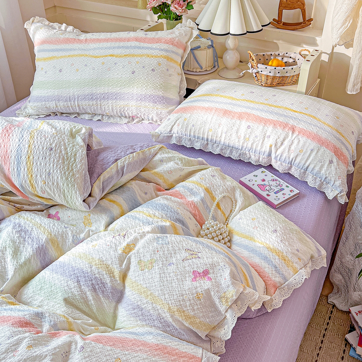 91家纺网 家纺一手货源 找家纺 一比一家纺 2026新款泡芙纱花边四件套 蝶屿