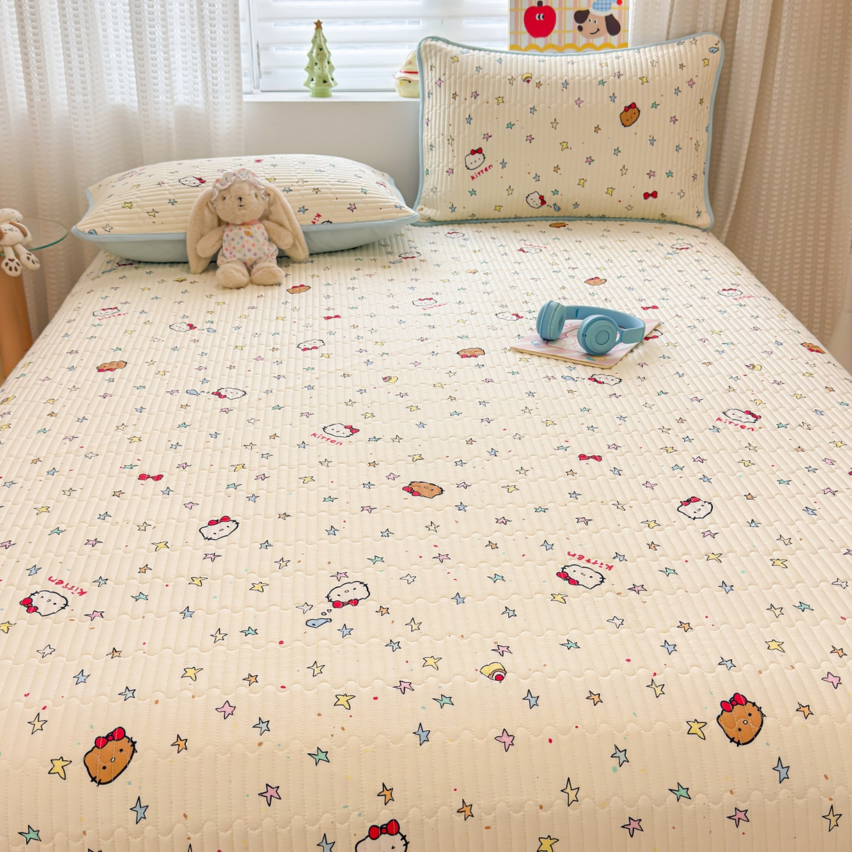 91家纺网 家纺一手货源 找家纺 雅萱家纺 2026新款森系全棉夹棉印花床盖 星星猫