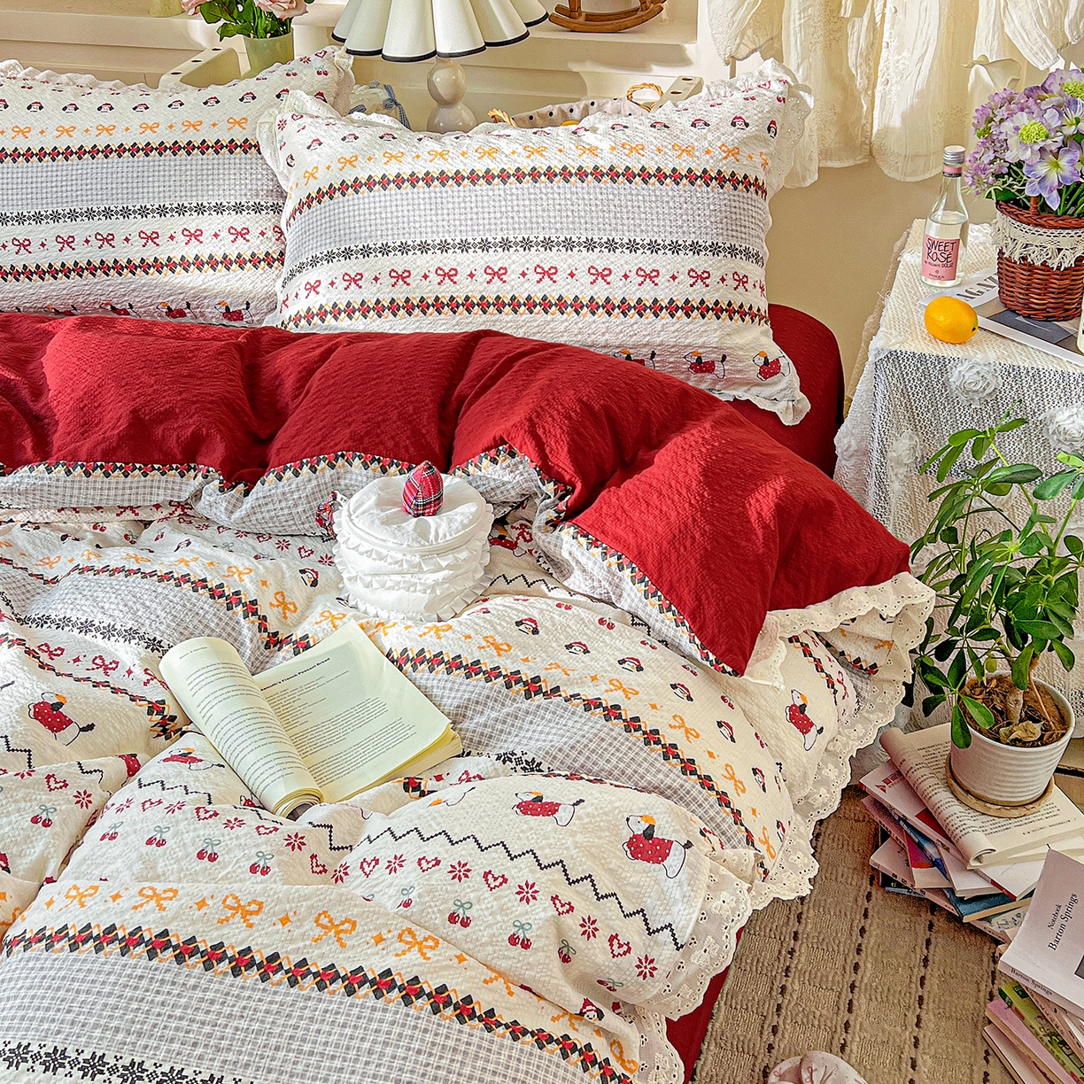 91家纺网 家纺一手货源 找家纺 一比一家纺 2026新款泡芙纱花边四件套 费尔岛狗狗