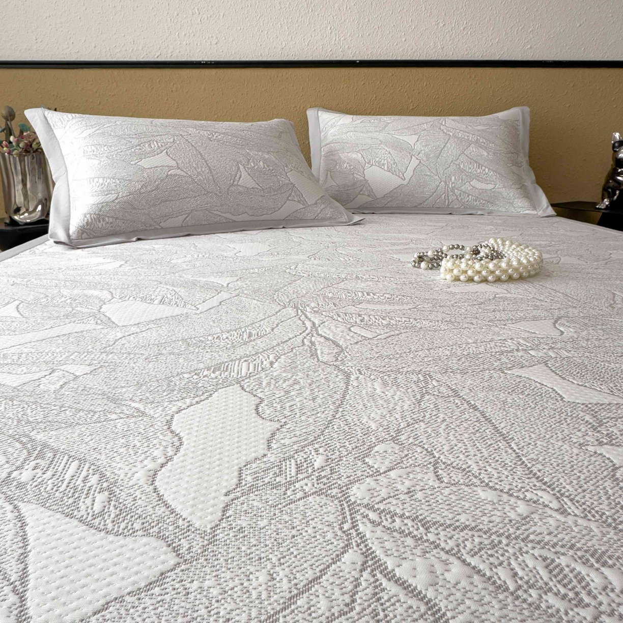 91家纺网 家纺一手货源 找家纺 孩子王家纺 2026春夏新款凉感过0.21夏天家用软席子可机洗空调席夏季高端华夫格凉席三件套 家大叶大-沥青浅灰 床单款