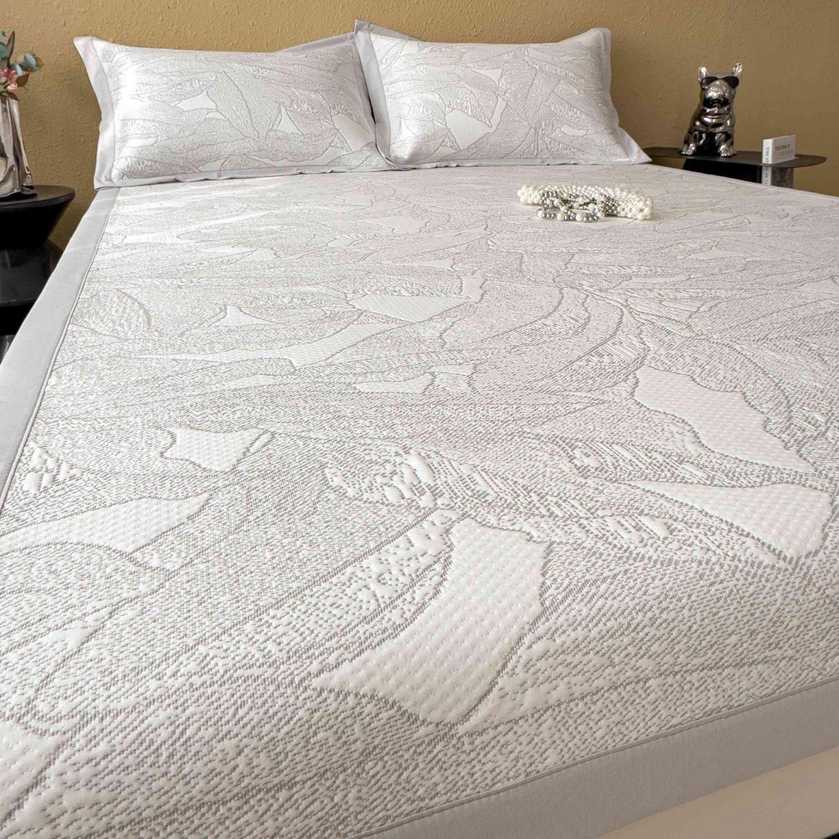 91家纺网 家纺一手货源 找家纺 孩子王家纺 2026春夏新款凉感过0.21夏天家用软席子可机洗空调席夏季高端华夫格凉席三件套 家大叶大-沥青浅灰 床单款