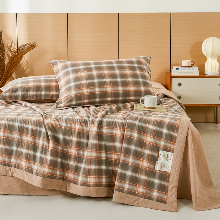 91家纺网 家纺一手货源 找家纺 81号家纺 2026新款全棉纯棉色织棉花夏被夏凉被空调被 暖咖格