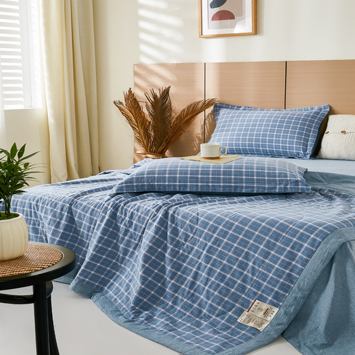 91家纺网 家纺一手货源 找家纺 81号家纺 2026新款全棉纯棉色织棉花夏被夏凉被空调被 天蓝格