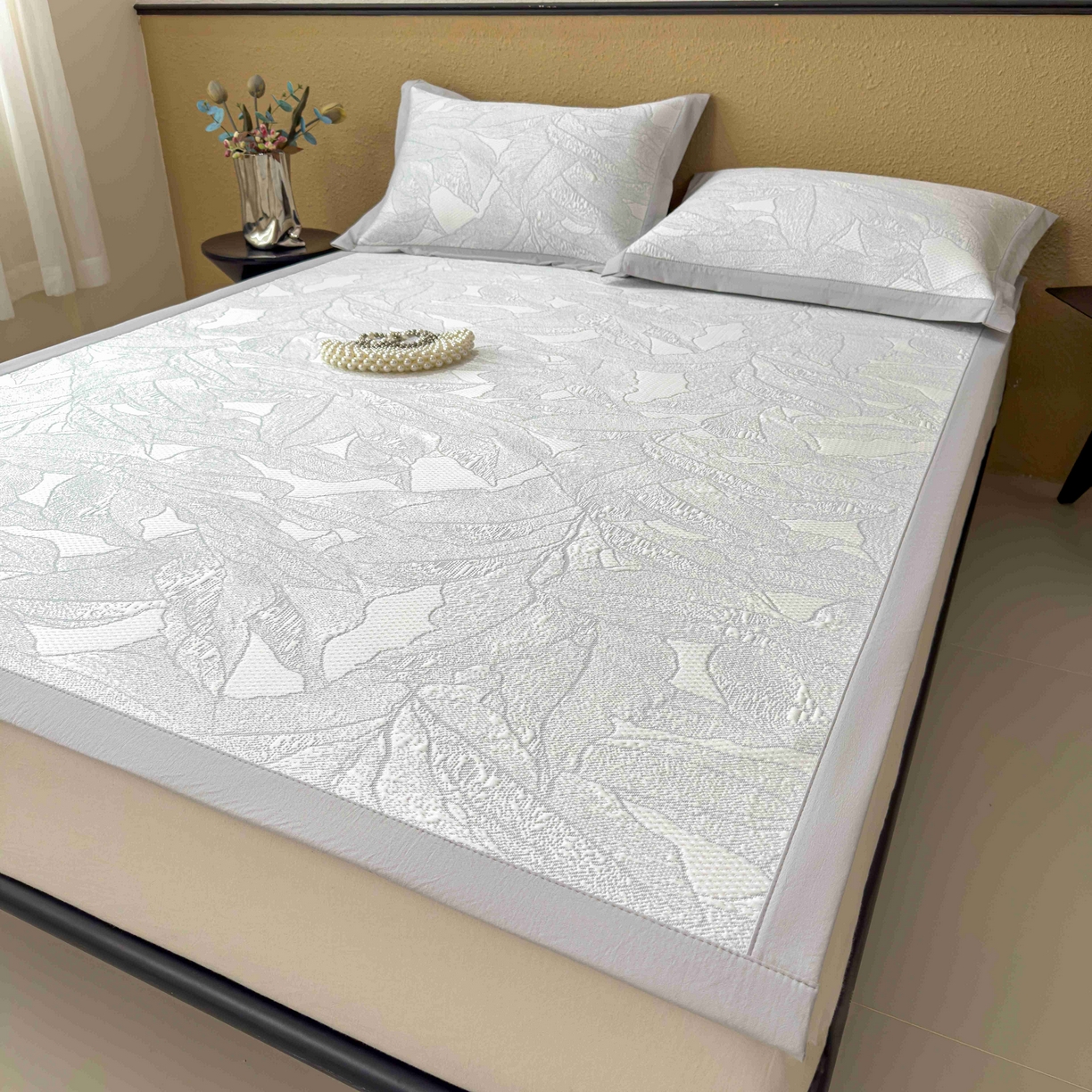 91家纺网 家纺一手货源 找家纺 孩子王家纺 2026春夏新款凉感过0.21夏天家用软席子可机洗空调席夏季高端华夫格凉席三件套 家大叶大-天空蓝 床单款