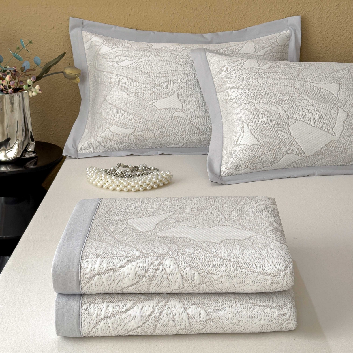 91家纺网 家纺一手货源 找家纺 孩子王家纺 2026春夏新款凉感过0.21夏天家用软席子可机洗空调席夏季高端华夫格凉席三件套 家大叶大-棕雾咖 床单款