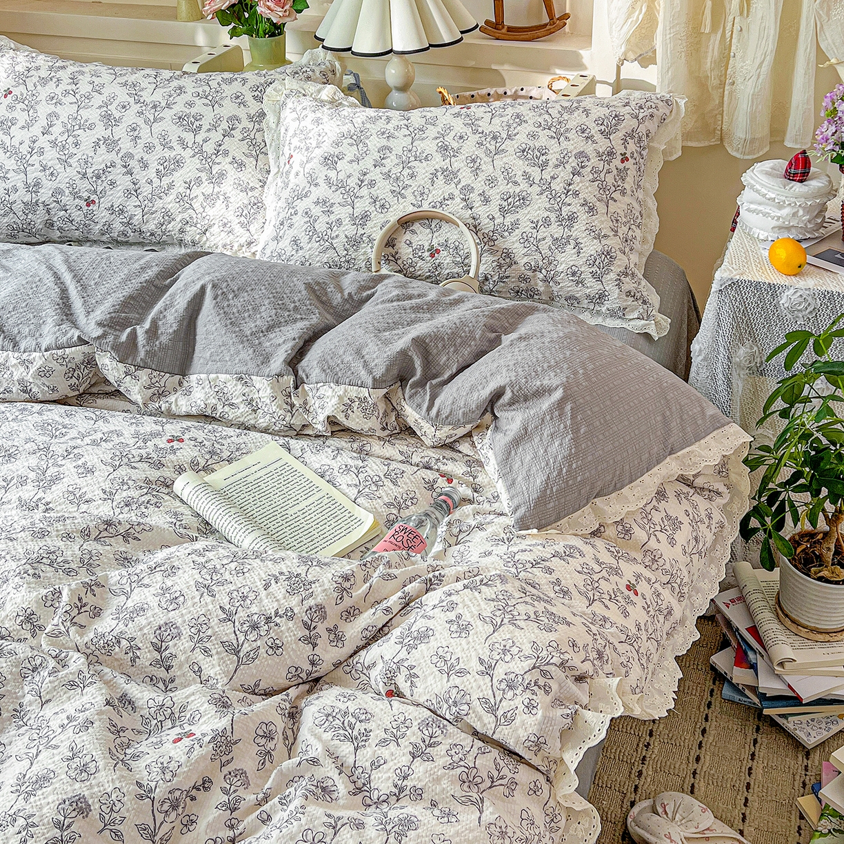 91家纺网 家纺一手货源 找家纺 一比一家纺 2026新款泡芙纱花边四件套 花影