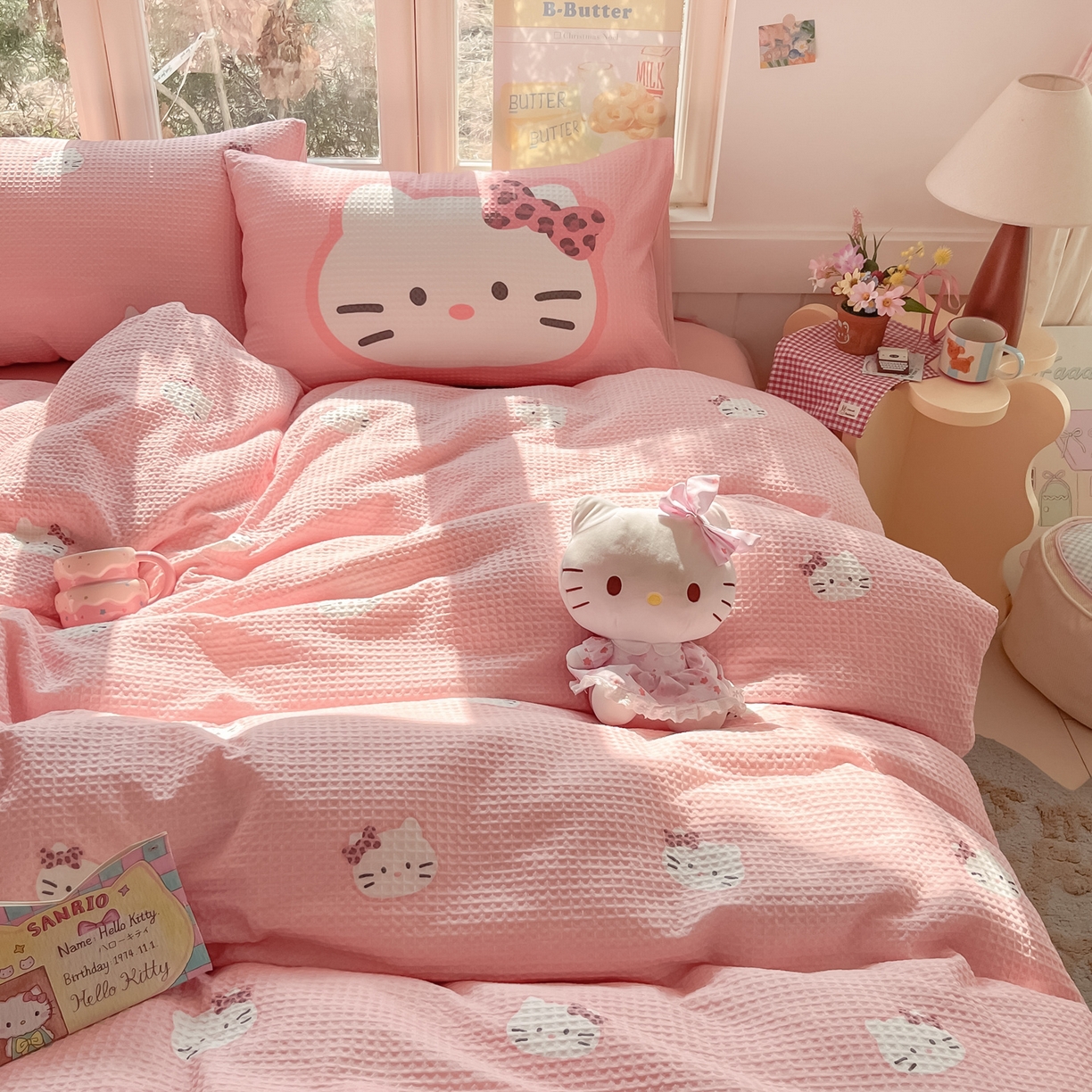 91家纺网 家纺一手货源 找家纺 如一 2026新款全棉纯棉华夫格大版数码印花四件套 粉蒂猫