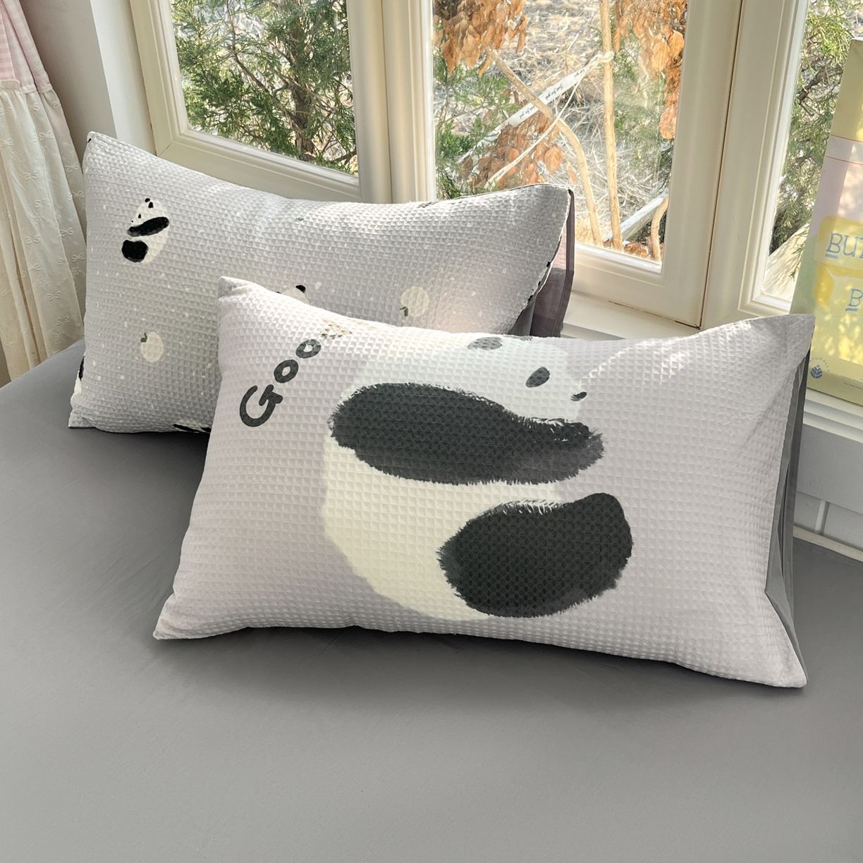 91家纺网 家纺一手货源 找家纺 如一 2026新款全棉纯棉华夫格大版数码印花四件套 熊猫灰