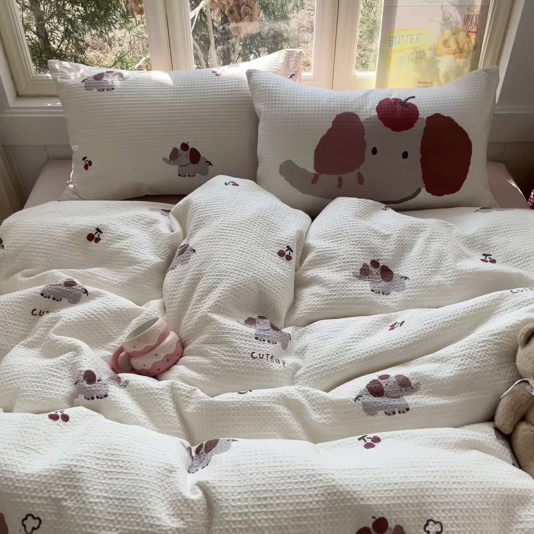 91家纺网 家纺一手货源 找家纺 如一 2026新款全棉纯棉华夫格大版数码印花四件套 苹果象