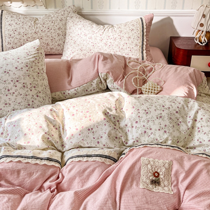 91家纺网 家纺一手货源 找家纺 韩秀家纺 2026新款A类仿棉四件套超柔古法棉水洗棉法式花边床笠四件套 烟雨嫩粉玉（提供买家秀）