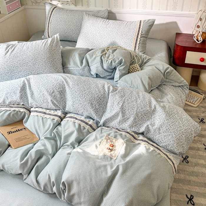 91家纺网 家纺一手货源 找家纺 韩秀家纺 2026新款A类仿棉四件套超柔古法棉水洗棉法式花边床笠四件套 烟雨浅兰（提供买家秀）