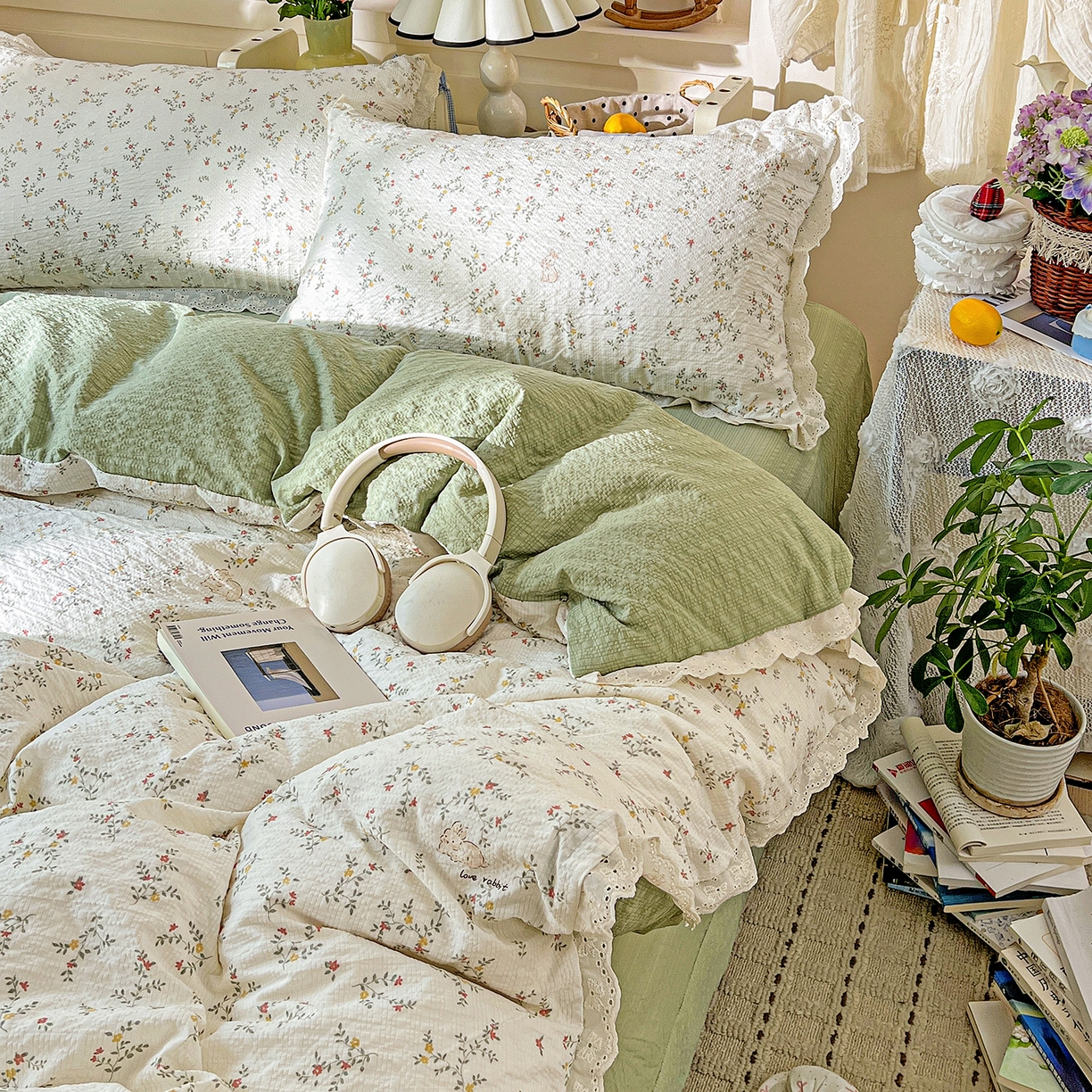 91家纺网 家纺一手货源 找家纺 一比一家纺 2026新款泡芙纱花边四件套 花与兔