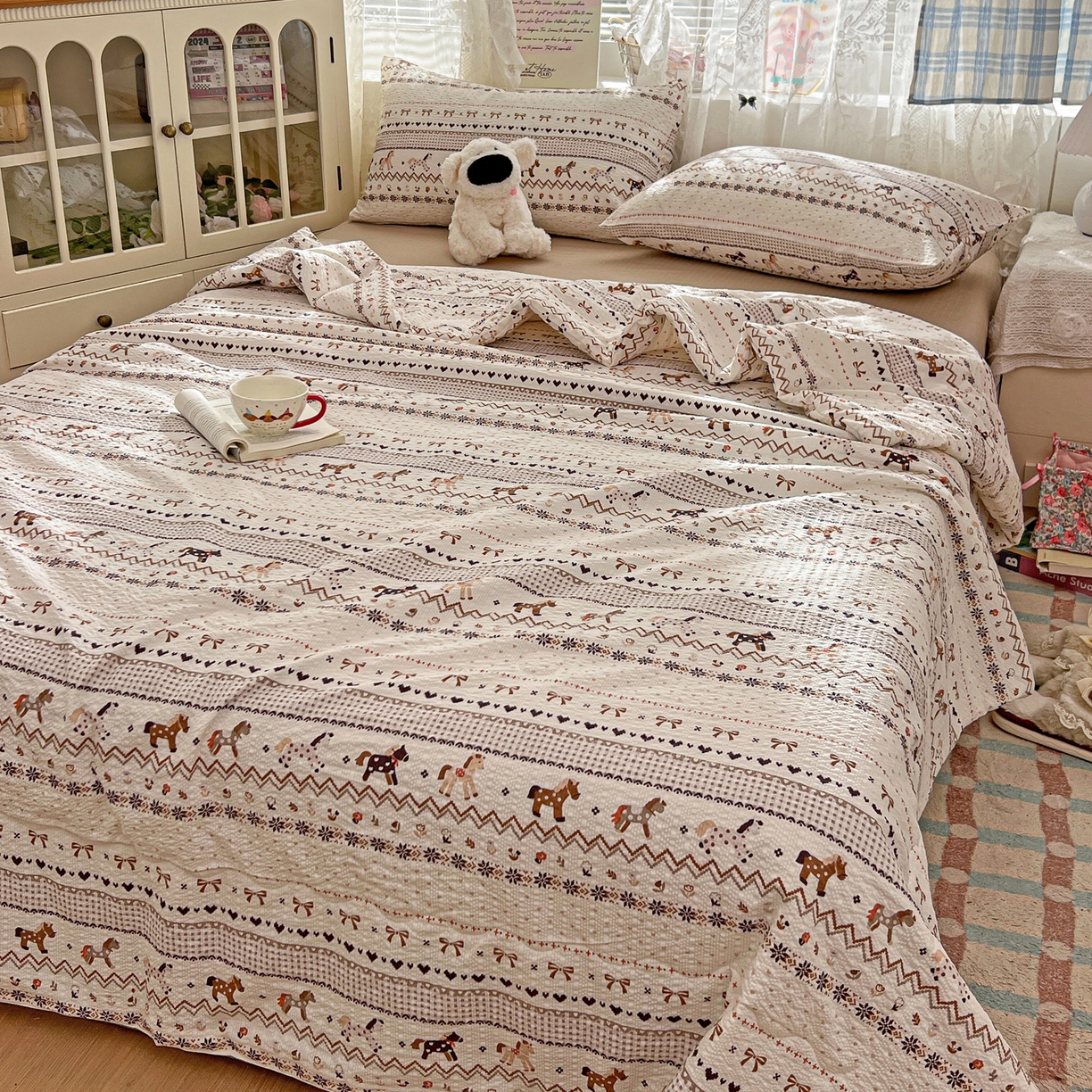 91家纺网 家纺一手货源 找家纺 老K (原美阁） 2026新款泡芙棉夏被四件套双层纱泡芙纱单夏被 焦糖布丁