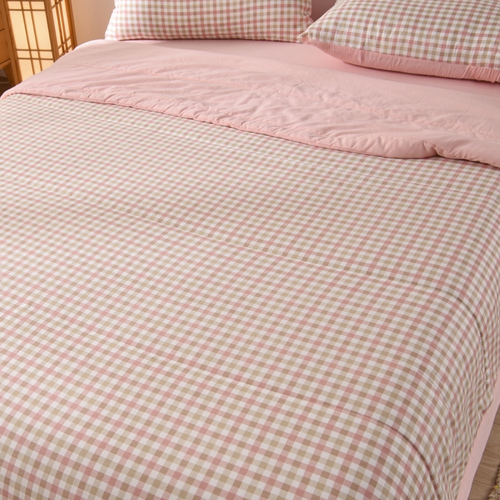 91家纺网 家纺一手货源 找家纺 欧朵家纺 2026春夏新款水洗棉新疆棉花被夏凉被空调被 印月-粉