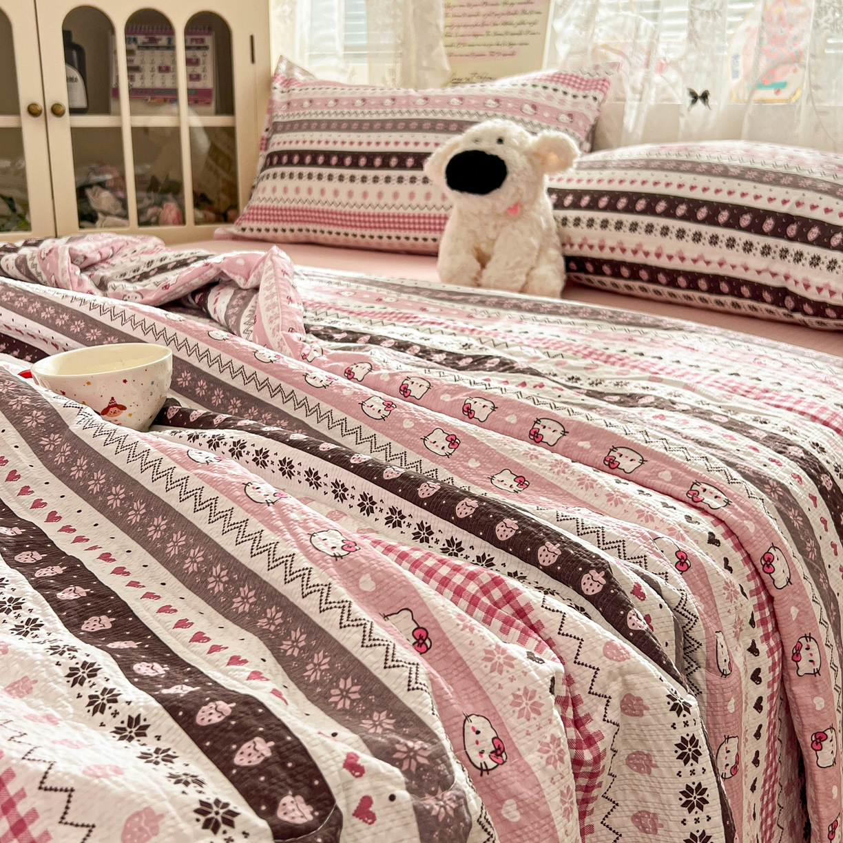 91家纺网 家纺一手货源 找家纺 老K (原美阁） 2026新款泡芙棉夏被四件套双层纱泡芙纱单夏被 奶萌凯蒂粉