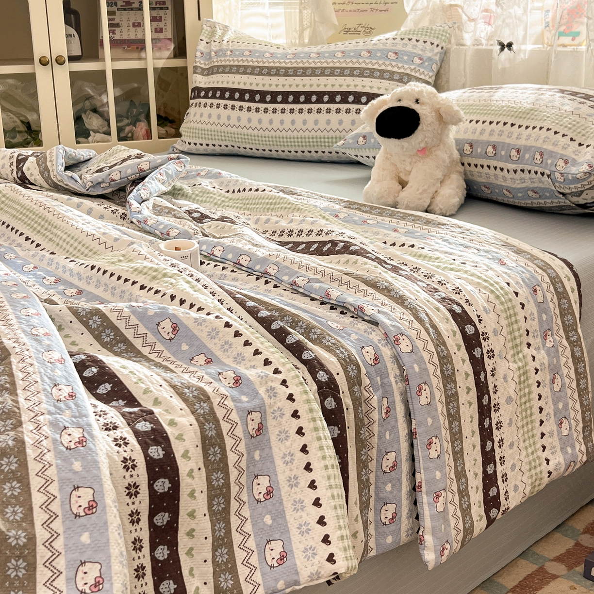 91家纺网 家纺一手货源 找家纺 老K (原美阁） 2026新款泡芙棉夏被四件套双层纱泡芙纱单夏被 奶萌凯蒂蓝