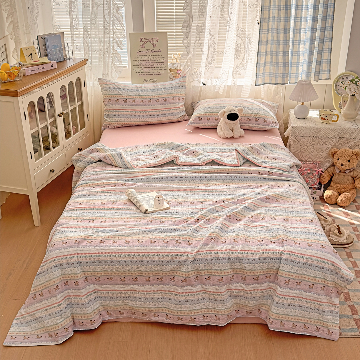 91家纺网 家纺一手货源 找家纺 老K (原美阁） 2026新款泡芙棉夏被四件套双层纱泡芙纱单夏被 摇摇小木马