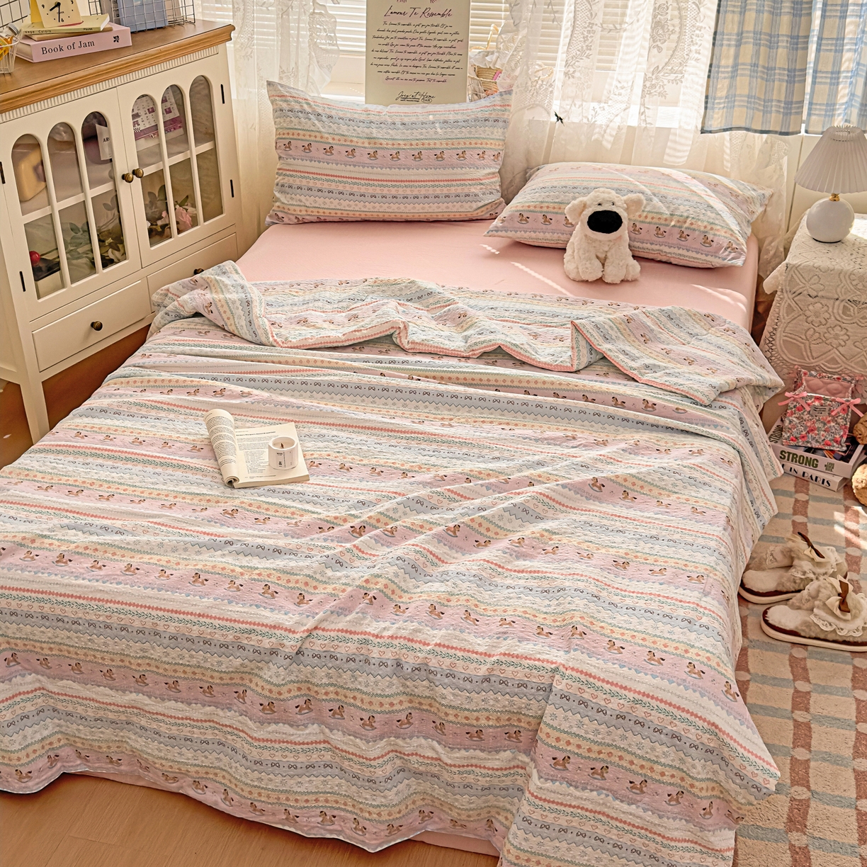 91家纺网 家纺一手货源 找家纺 老K (原美阁） 2026新款泡芙棉夏被四件套双层纱泡芙纱单夏被 摇摇小木马