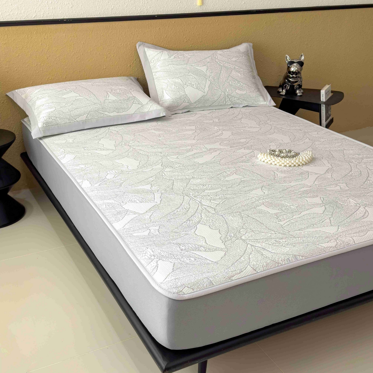 91家纺网 家纺一手货源 找家纺 孩子王家纺 2026春夏新款凉感过0.21夏天家用软席子可机洗空调席夏季高端华夫格凉席三件套 家大叶大-天空蓝 床笠款