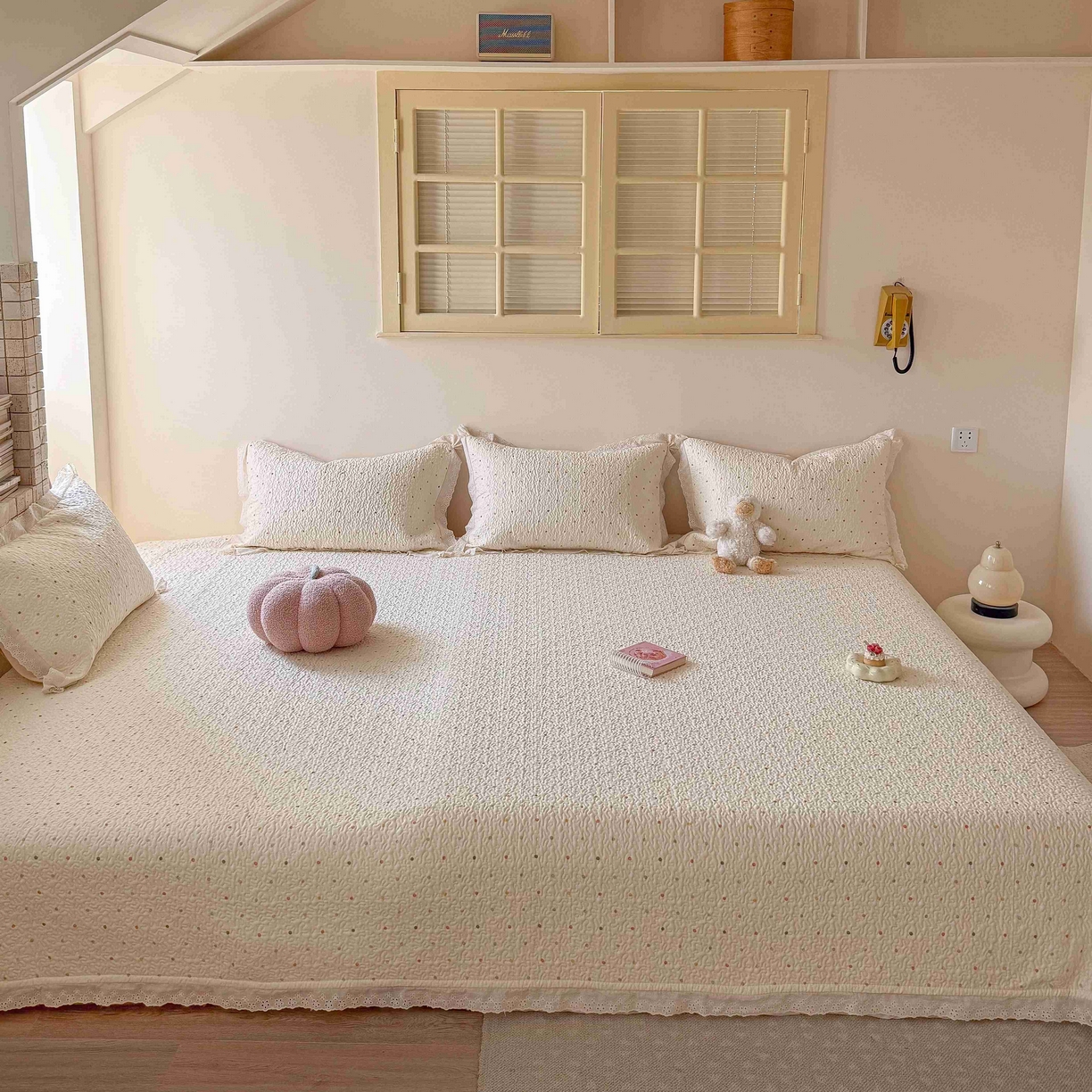 91家纺网 家纺一手货源 找家纺 乐野家居 2026新款支持定制法式花边纯棉榻榻米三件套全棉有氧双层纱床盖三件套四季通用 波点童话