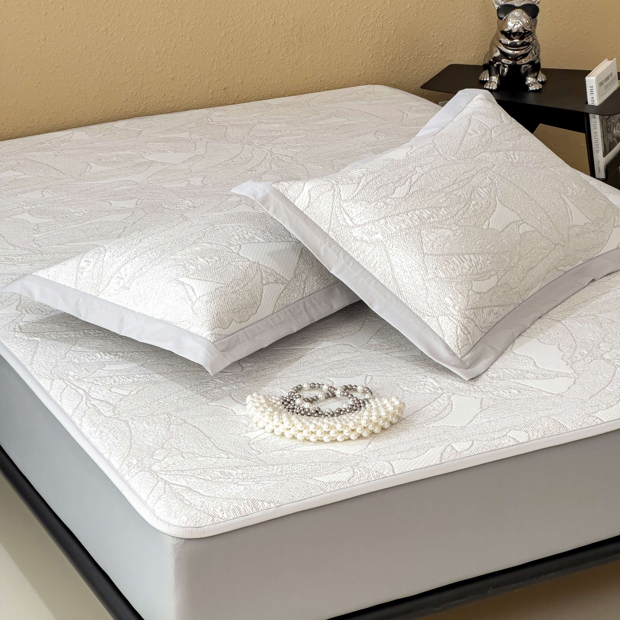 91家纺网 家纺一手货源 找家纺 孩子王家纺 2026春夏新款凉感过0.21夏天家用软席子可机洗空调席夏季高端华夫格凉席三件套 家大叶大-棕雾咖 床笠款