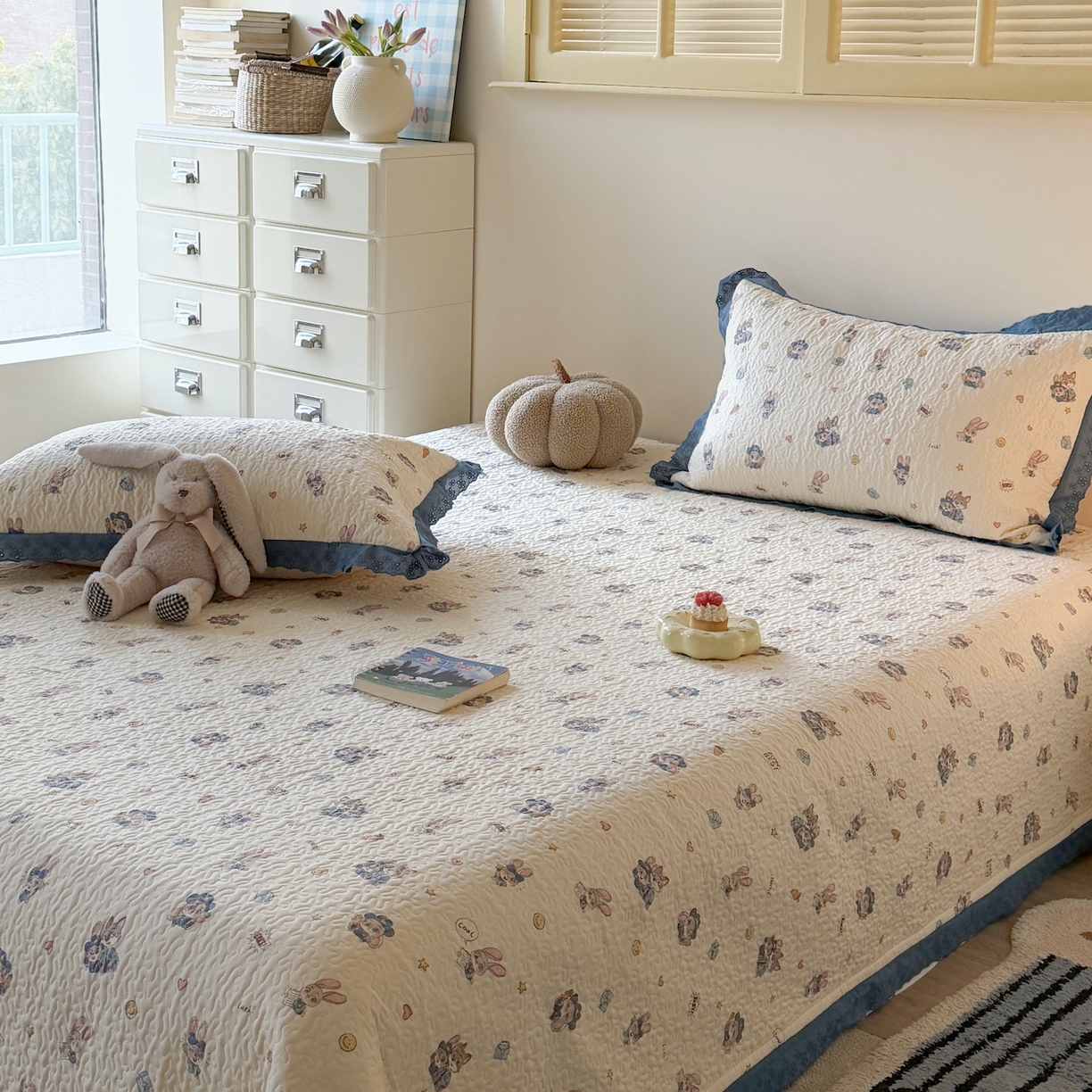 91家纺网 家纺一手货源 找家纺 乐野家居 2026新款印花全棉有氧双层纱床盖三件套 快乐动物城