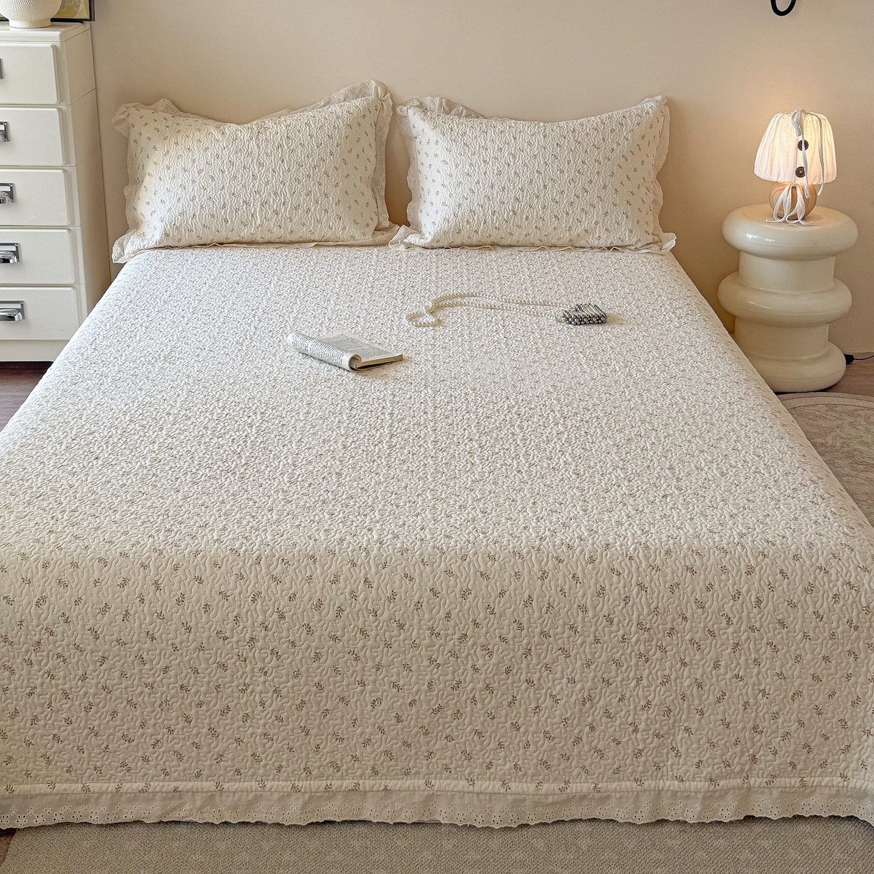 91家纺网 家纺一手货源 找家纺 乐野家居 2026新款印花全棉有氧双层纱床盖三件套 白桃乌龙