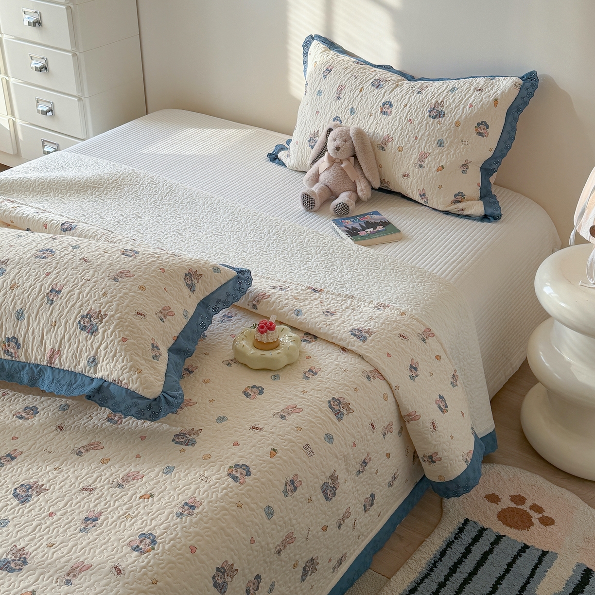 91家纺网 家纺一手货源 找家纺 乐野家居 2026新款印花全棉有氧双层纱床盖三件套 快乐动物城