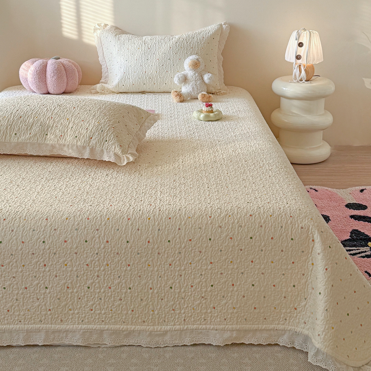 91家纺网 家纺一手货源 找家纺 乐野家居 2026新款印花全棉有氧双层纱床盖三件套 波点童话