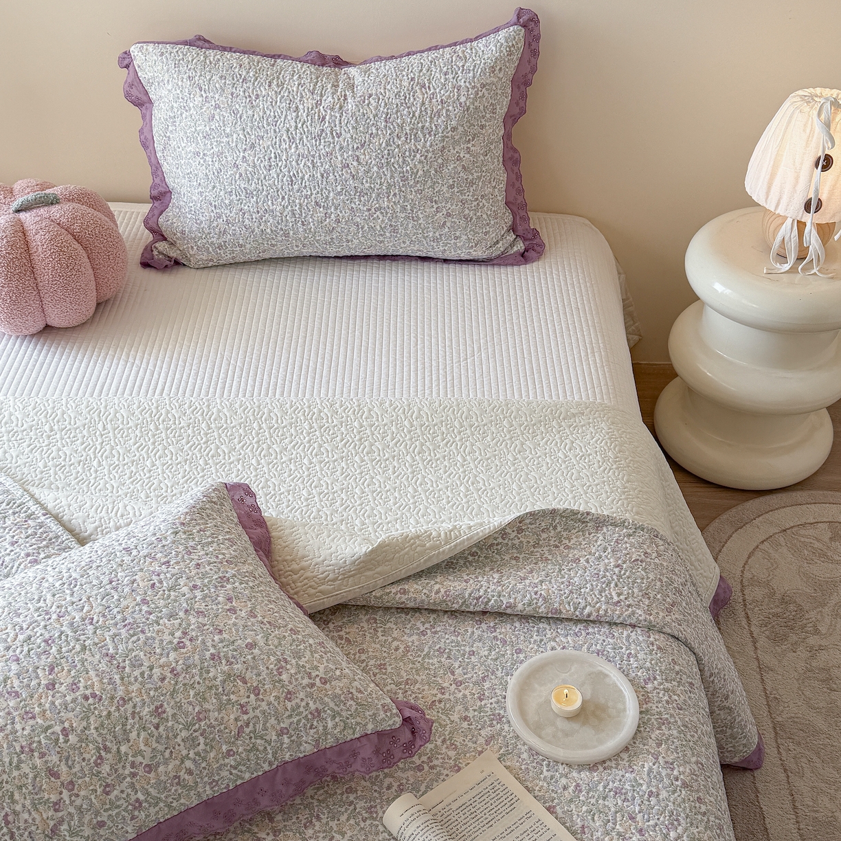 91家纺网 家纺一手货源 找家纺 乐野家居 2026新款印花全棉有氧双层纱床盖三件套 紫萝织梦