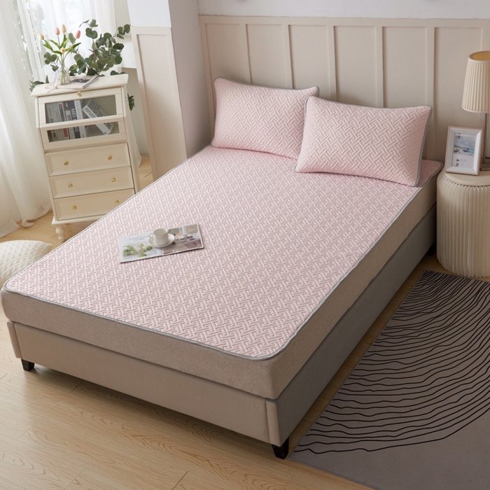 91家纺网 家纺一手货源 找家纺 玖玖爱家纺 2026新款天然乳水洗胶凉感丝凉席三件套 粉