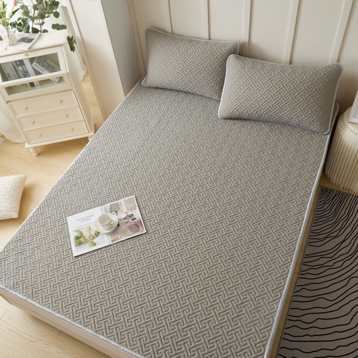 91家纺网 家纺一手货源 找家纺 玖玖爱家纺 2026新款天然乳水洗胶凉感丝凉席三件套 灰