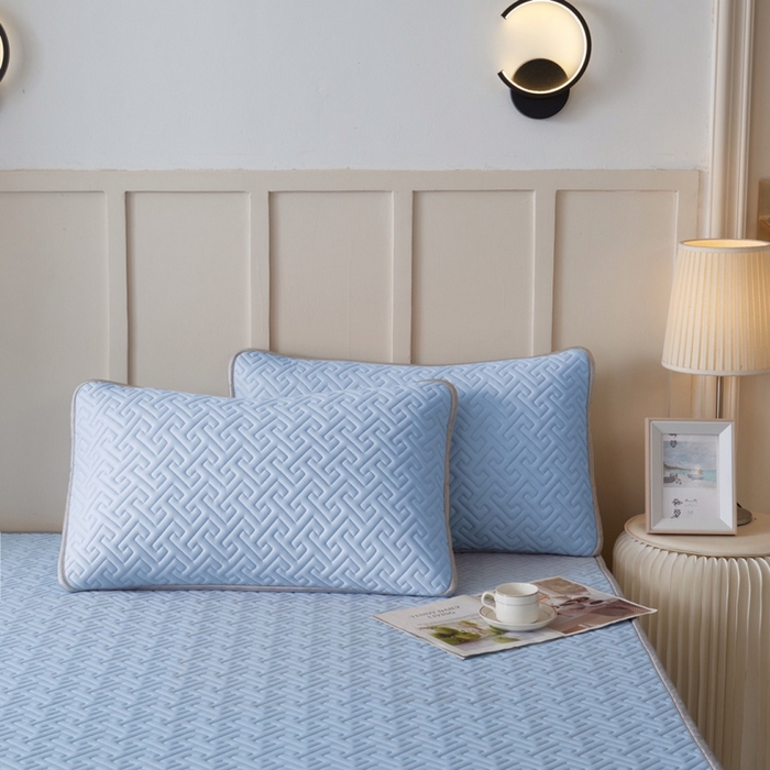 91家纺网 家纺一手货源 找家纺 玖玖爱家纺 2026新款天然乳水洗胶凉感丝凉席三件套 蓝