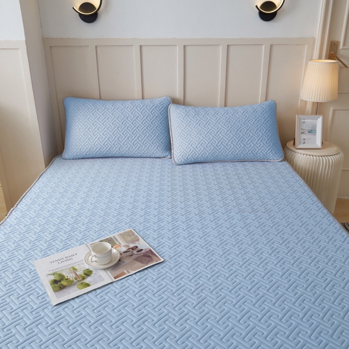 91家纺网 家纺一手货源 找家纺 玖玖爱家纺 2026新款天然乳水洗胶凉感丝凉席三件套 蓝