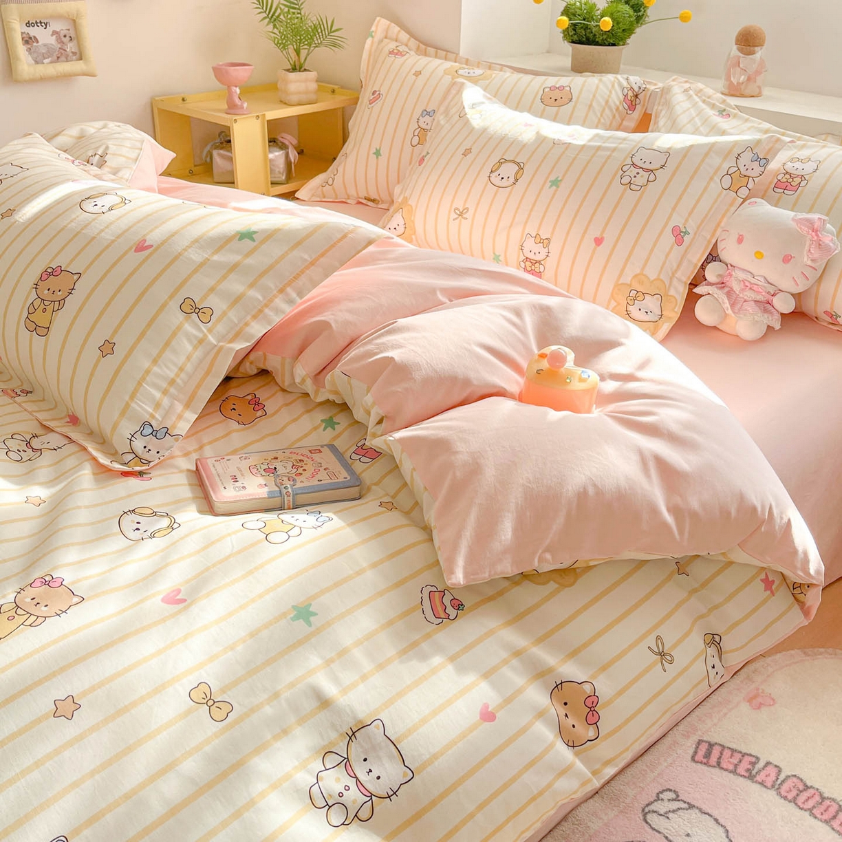 91家纺网 家纺一手货源 找家纺 涵宸家纺 2026新款全棉印花小清新四件套 愉快小猫-黄