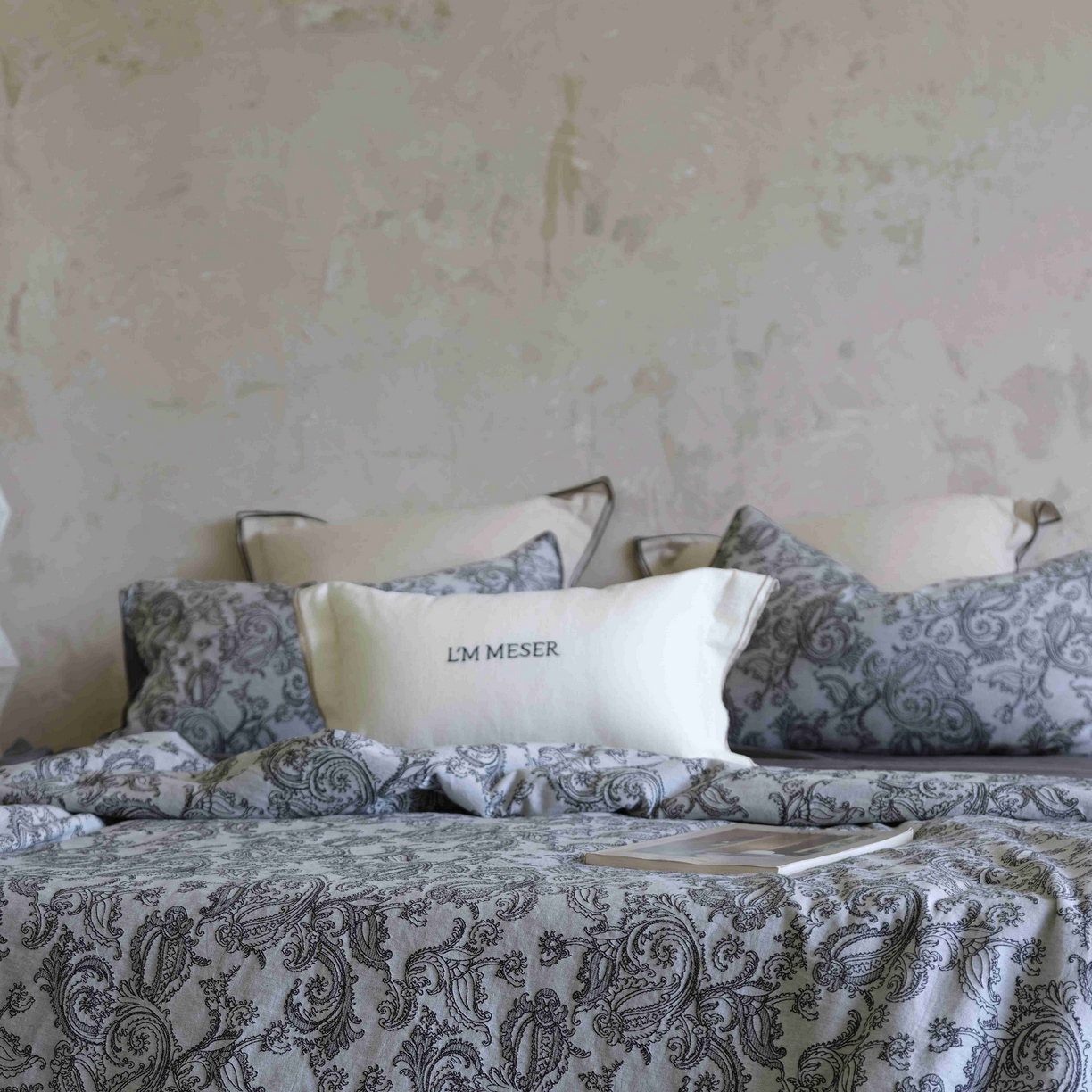 91家纺网 家纺一手货源 找家纺 佳汐蓝家纺 2026新款【慢性子】系列色织提花夏被&四件套 佩兹利