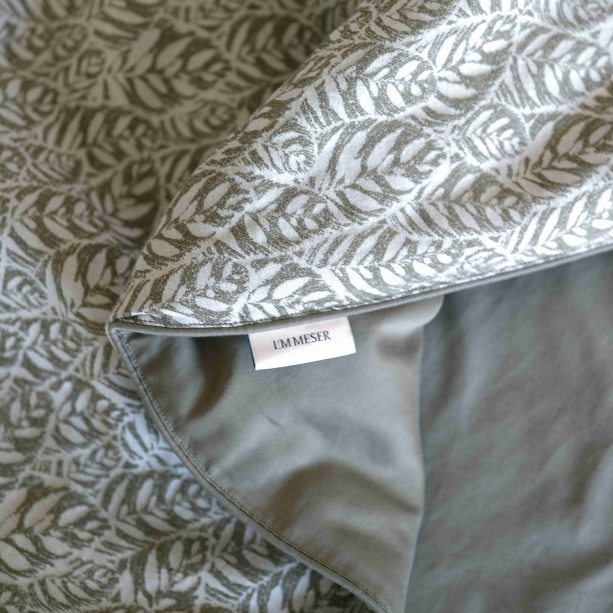 91家纺网 家纺一手货源 找家纺 佳汐蓝家纺 2026新款【慢性子】系列色织提花夏被&四件套 枝几