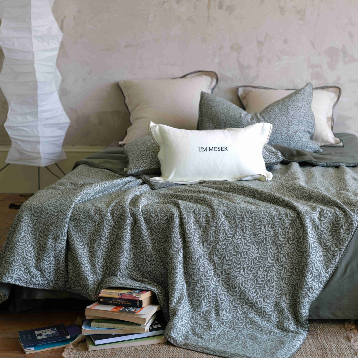 91家纺网 家纺一手货源 找家纺 佳汐蓝家纺 2026新款【慢性子】系列色织提花夏被&四件套 枝几