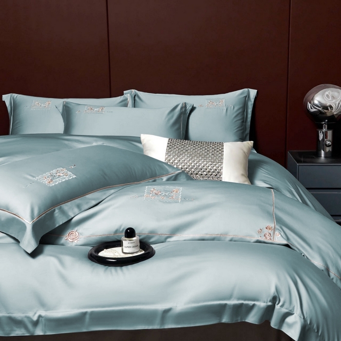 91家纺网 家纺一手货源 找家纺 玖玖爱家纺 2026新款柔软亲肤天丝棉刺绣四件套-华莹 华莹-纯净兰