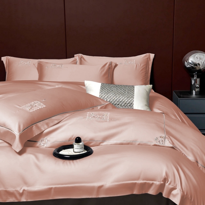 91家纺网 家纺一手货源 找家纺 玖玖爱家纺 2026新款柔软亲肤天丝棉刺绣四件套-华莹 华莹-锦玉色