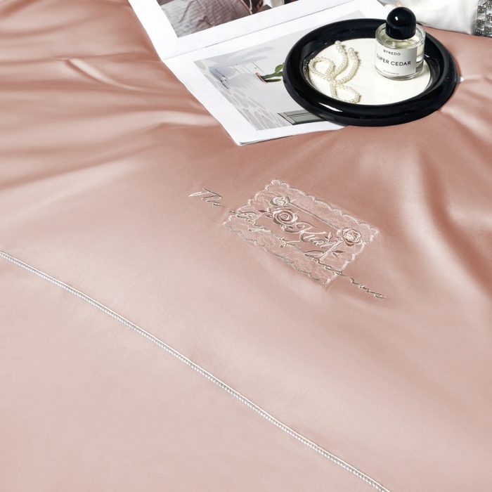 91家纺网 家纺一手货源 找家纺 玖玖爱家纺 2026新款柔软亲肤天丝棉刺绣四件套-华莹 华莹-锦玉色