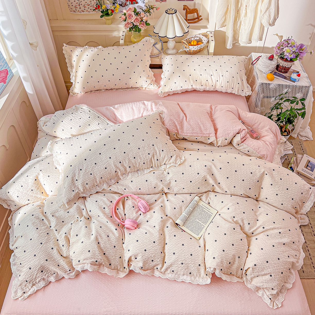 91家纺网 家纺一手货源 找家纺 一比一家纺 2026新款泡芙纱花边四件套 情书