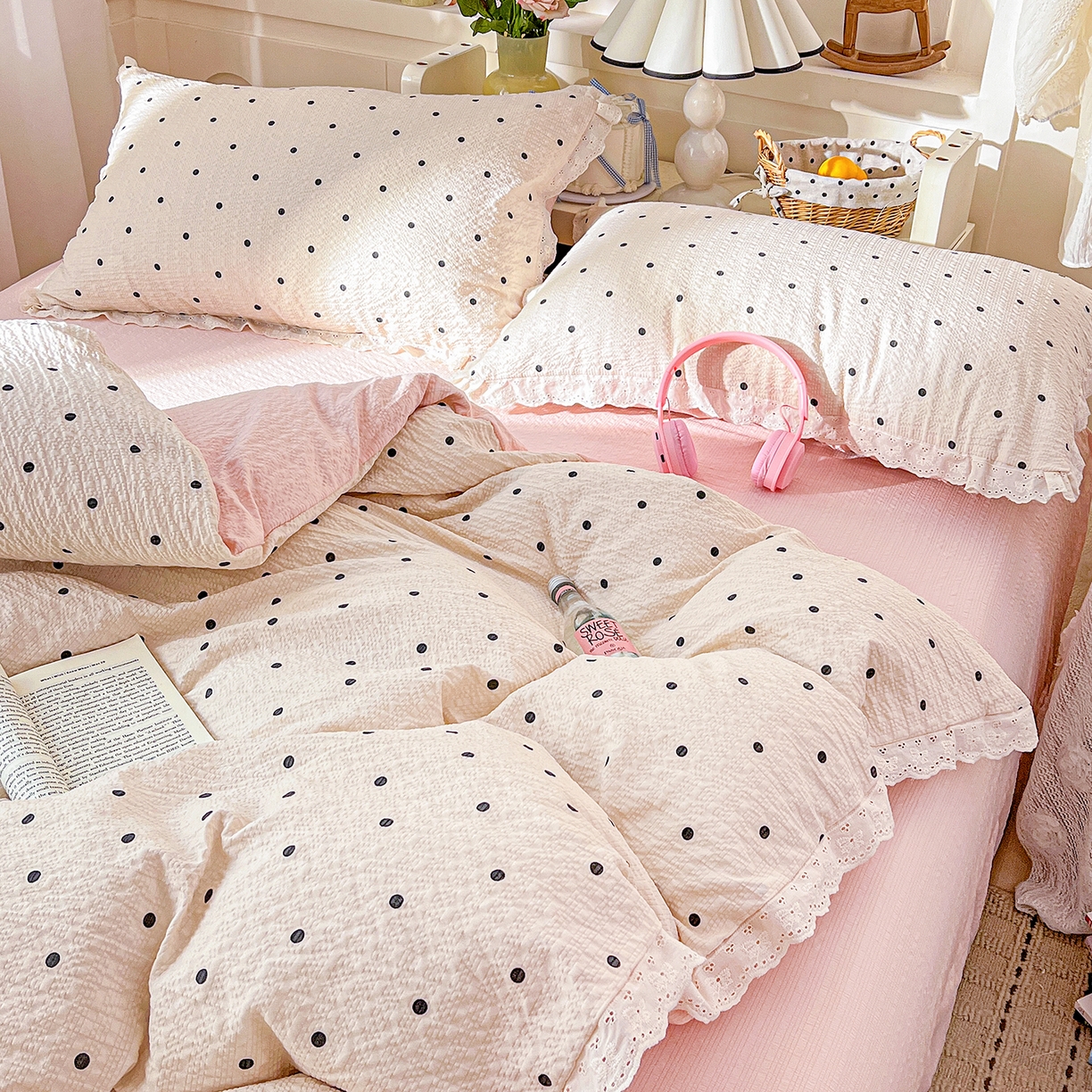 91家纺网 家纺一手货源 找家纺 一比一家纺 2026新款泡芙纱花边四件套 情书