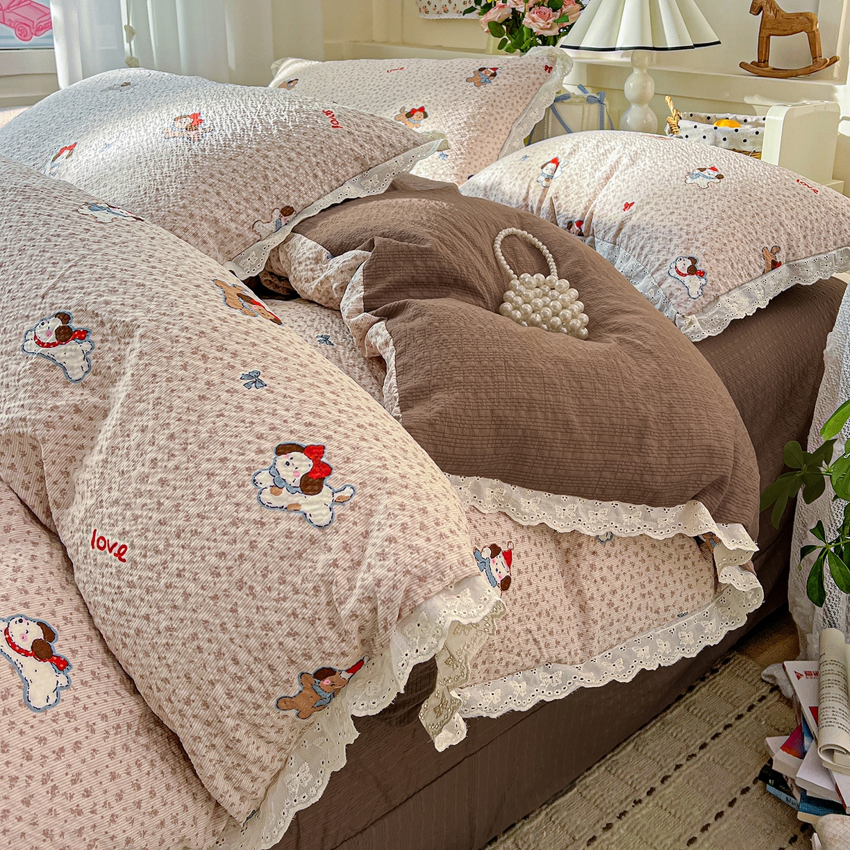 一比一家纺 2026新款泡芙纱花边四件套 小欢喜