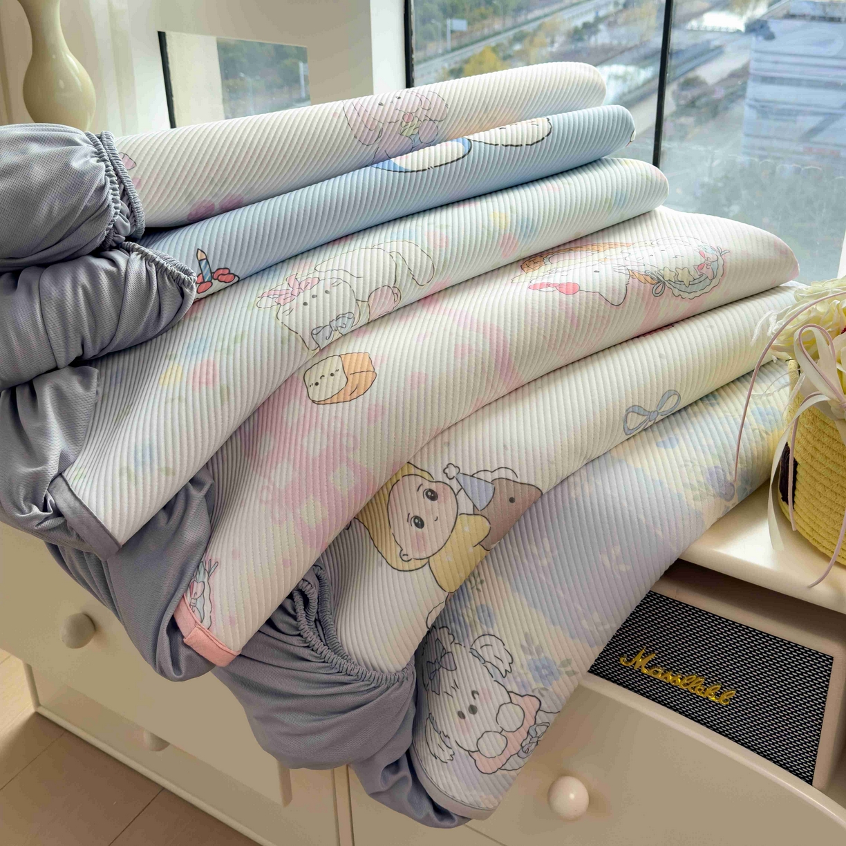 91家纺网 家纺一手货源 找家纺 孩子王家纺 2026春夏新款豆豆席卡通凉感值过0.21可机洗夏天学生宿舍单人空调软席凉席席子 组合图仅供展示不可下单