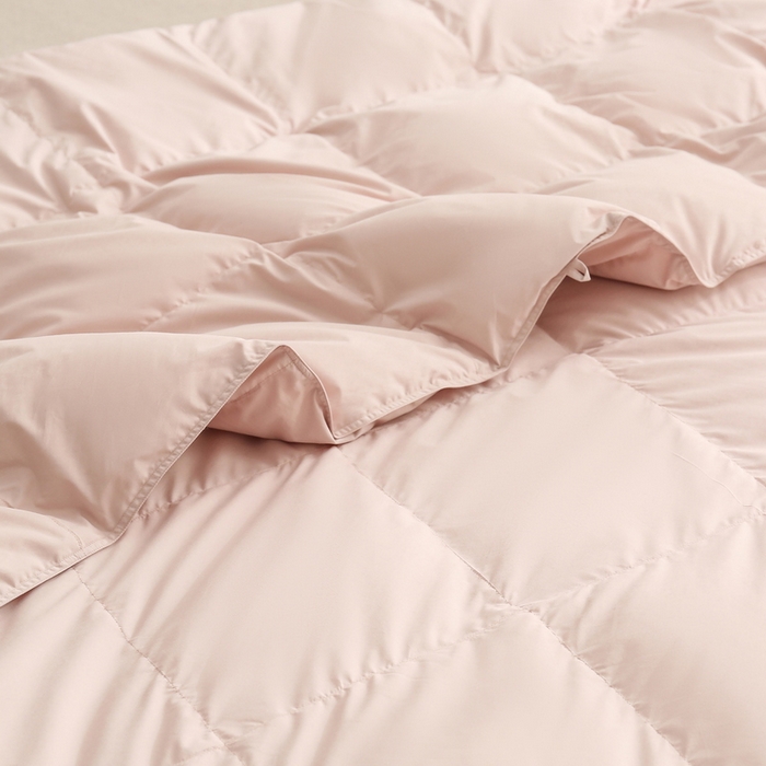 91家纺网 家纺一手货源 找家纺 禹祥家纺 2026新款可水洗羽绒夏被空调被羽绒春秋被可水洗羽绒被 奶油粉