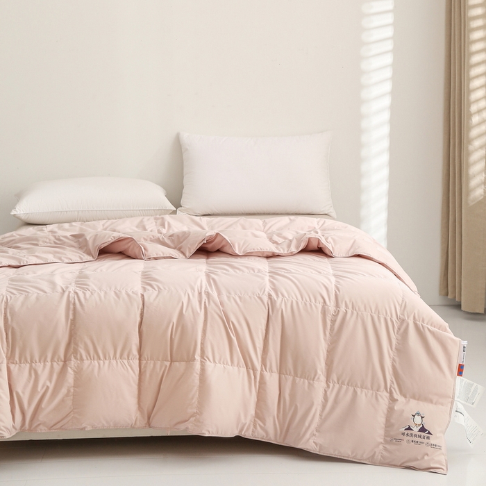 91家纺网 家纺一手货源 找家纺 禹祥家纺 2026新款可水洗羽绒夏被空调被羽绒春秋被可水洗羽绒被 奶油粉